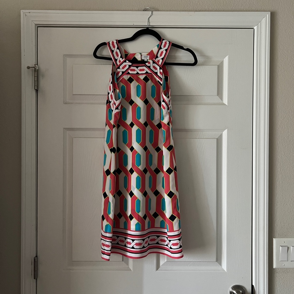 NWT CROWN AND IVY DRESS SZ 6.